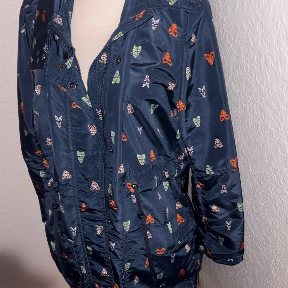 H&M Navy Utility Jacket with Colorful Patterns - Picture 3 of 8